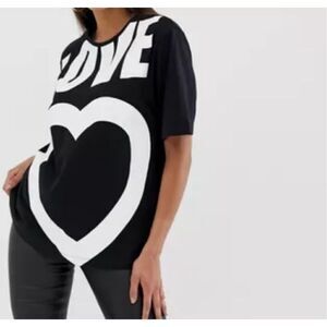 Love Moschino logo t-shirt size 4